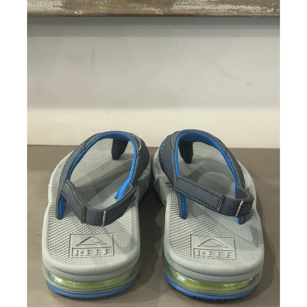 REEF Little Fanning Kids Blue‎ Flip Flops Sandals Slip On - Size 9 Youth